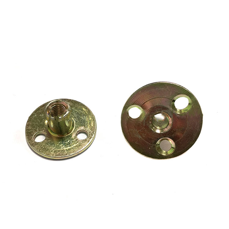 ສີສັງກະສີ Plated Round Base T nuts with three Brad Hole Tee Nut